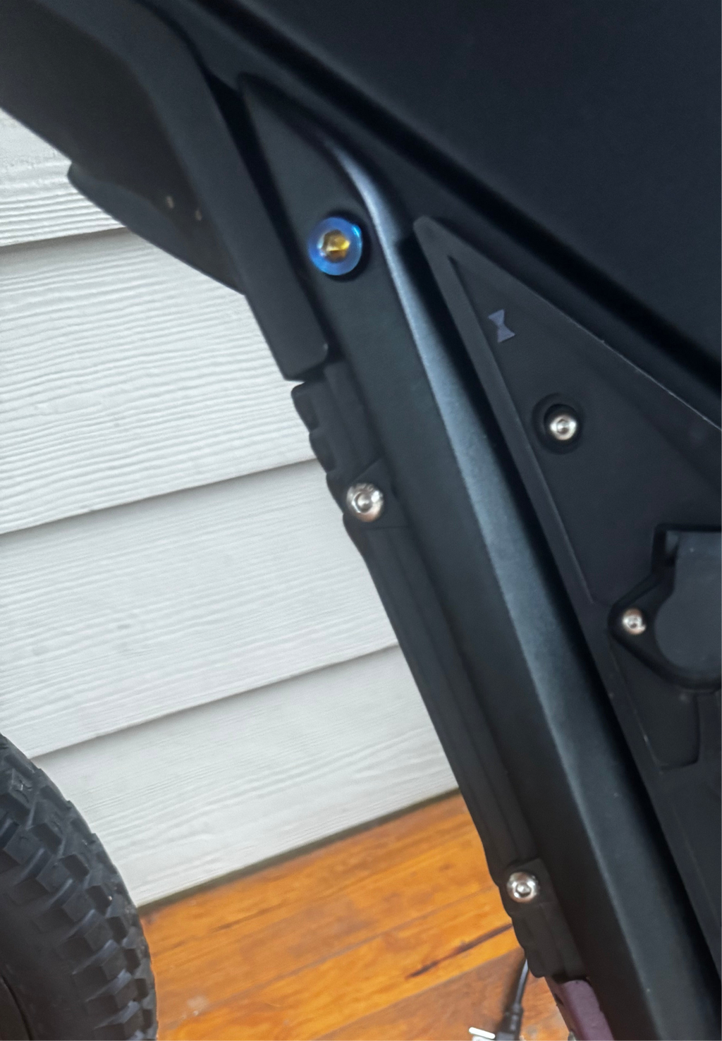 Talaria XXX Controller bracket frame mount bolts